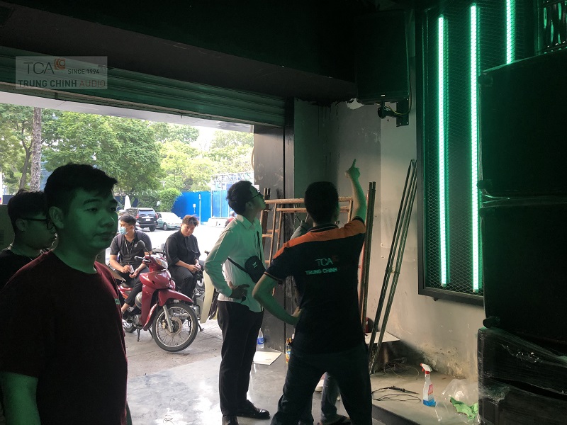 Lắp đặt loa JBL tại Ascend Lounge Bar & Coffee 