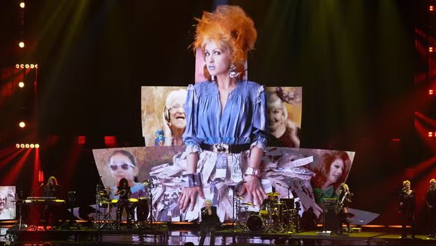 Loa JBL VTX tại lễ vinh danh Rock & Roll Hall of Fame