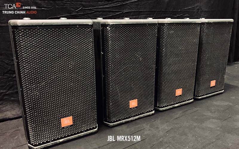 Loa JBL MRX512M sân khấu ngoài trời