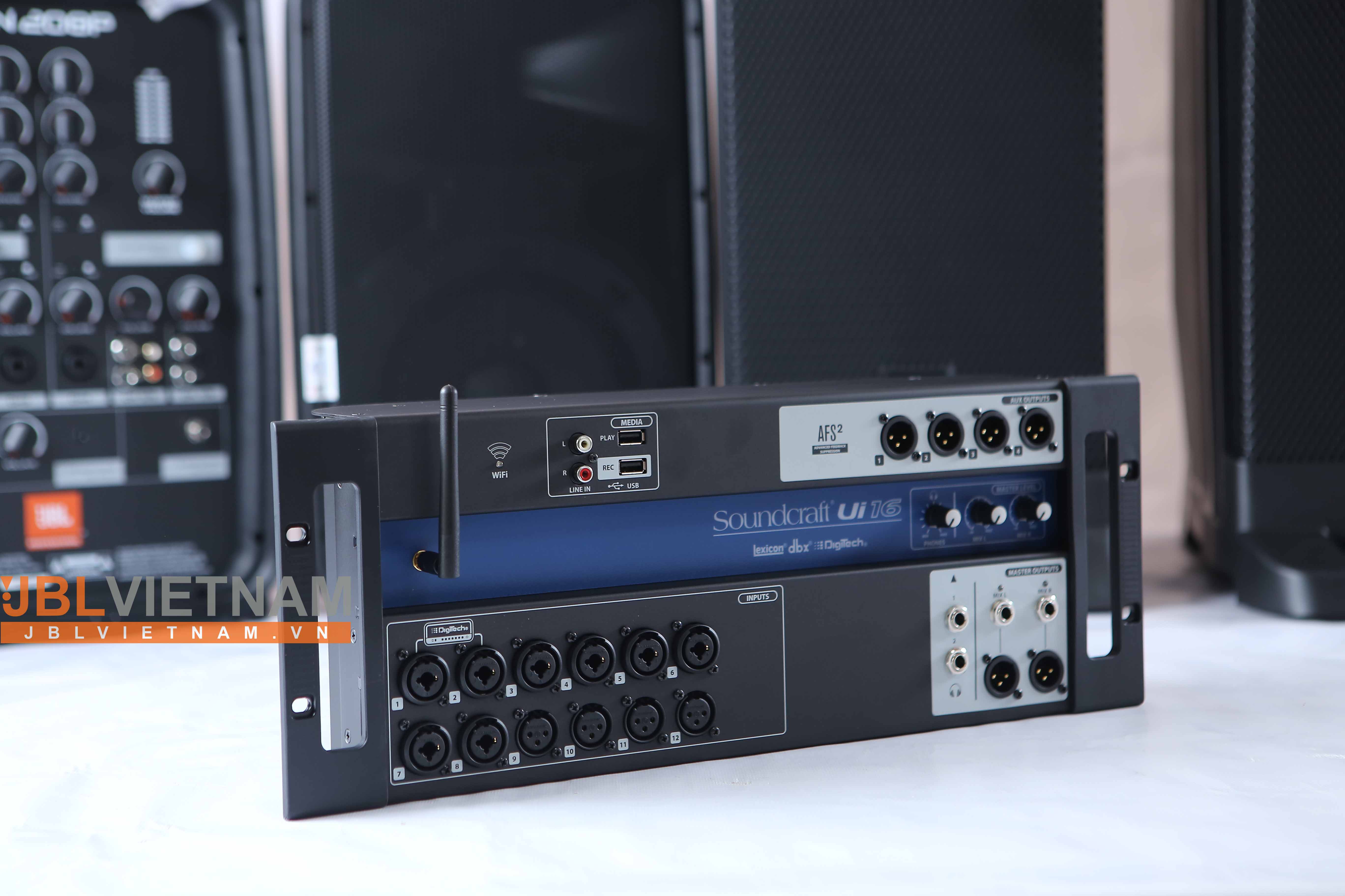Mixer Soundcaft UI16